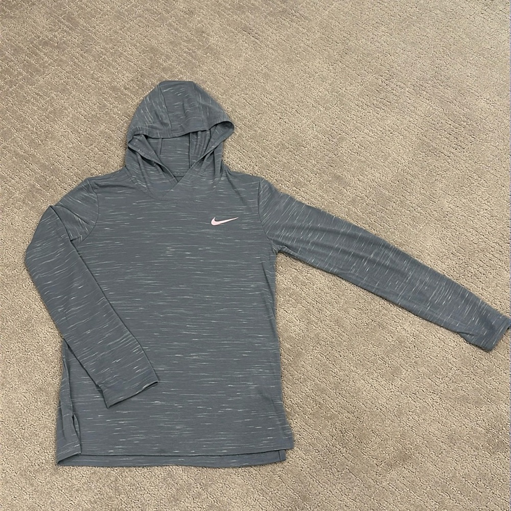 Nike Dri-Fit Hooded Long Sleeve T-Shirt Girl’s size L